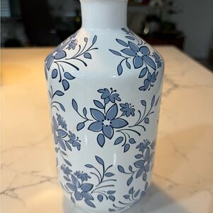 Target Blue and White Floral Vase